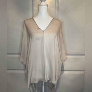Vince. Elegant Cream V-Neck Women's Silk Blouse Sz S